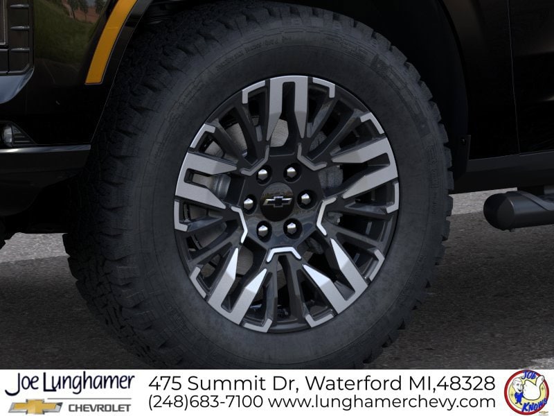2027 Chevrolet Tahoe Z71 - Photo 9