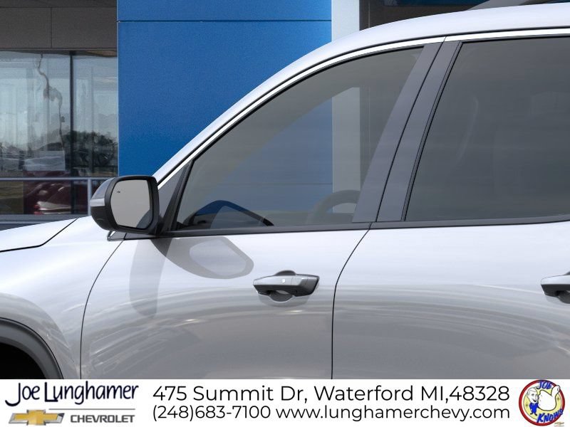 2027 Chevrolet Traverse LT - Photo 12