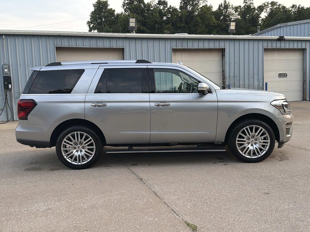 Used 2024 Ford Expedition Limited SUV