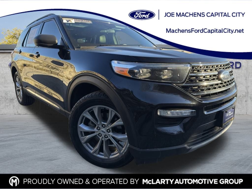 2022 Ford Explorer XLT's photo