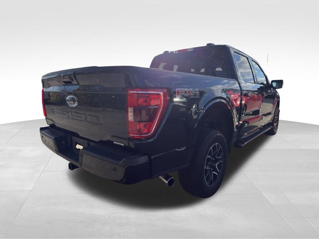 2023 Ford F-150 XLT photo 4