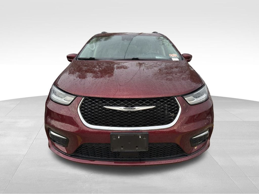 2021 Chrysler Pacifica Touring L photo 3