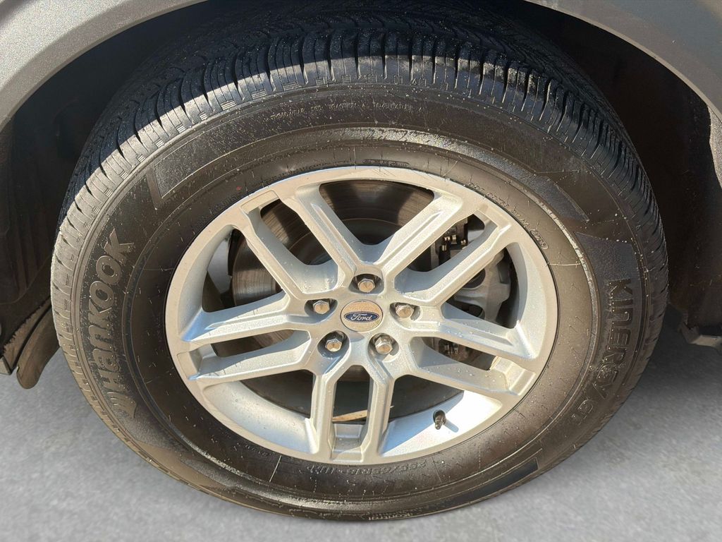 Photo 12