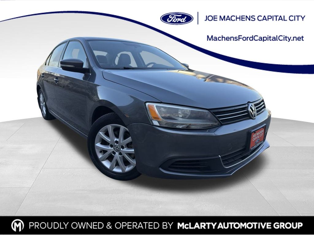 2014 Volkswagen Jetta SE's photo