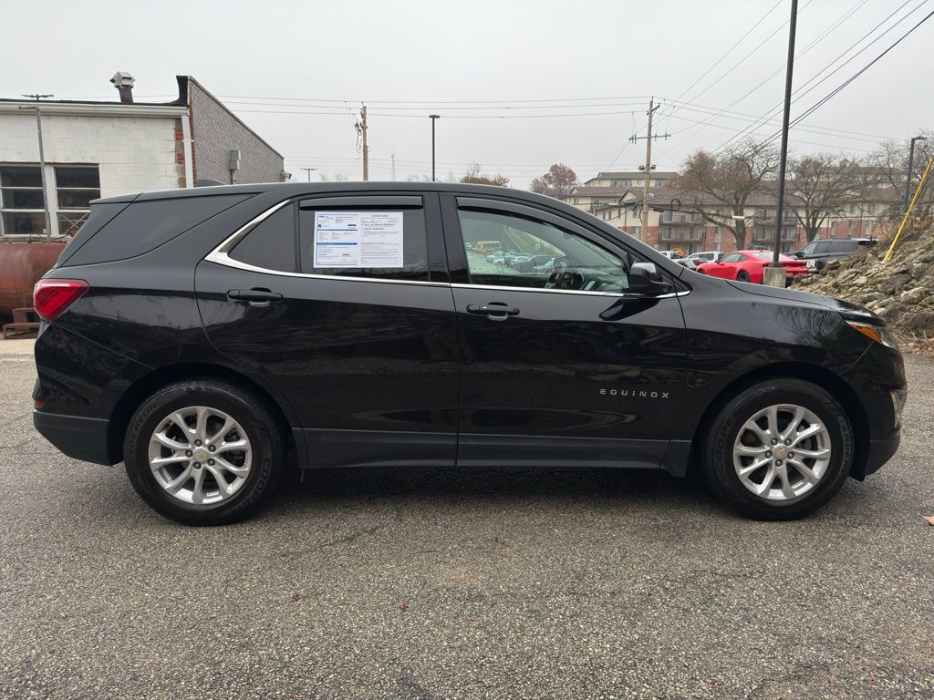 2020 Chevrolet Equinox LT photo 4