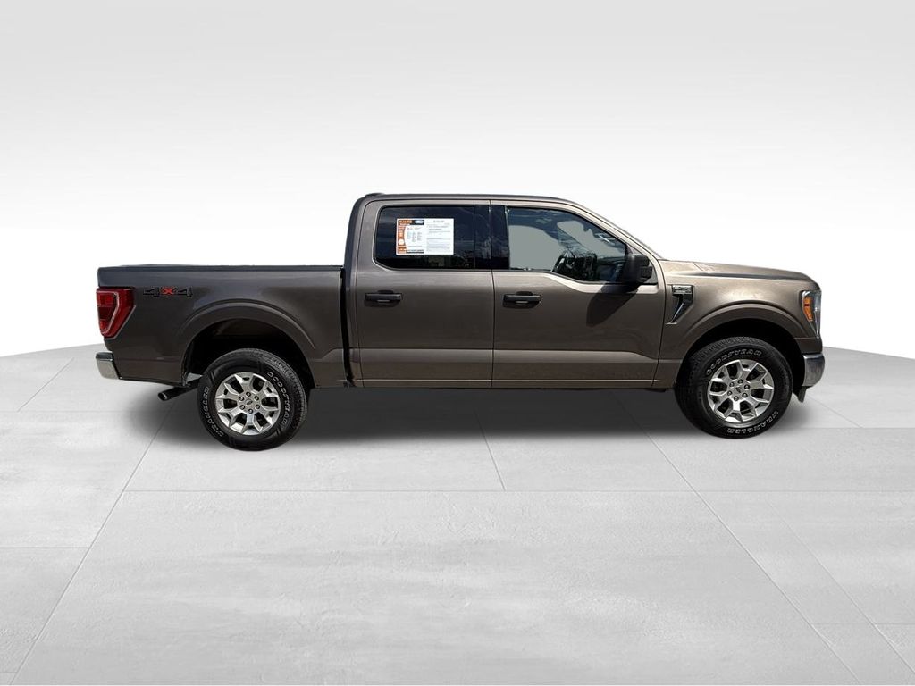 2022 Ford F-150 XLT photo 3
