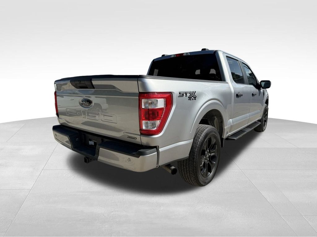 2022 Ford F-150 XL photo 4