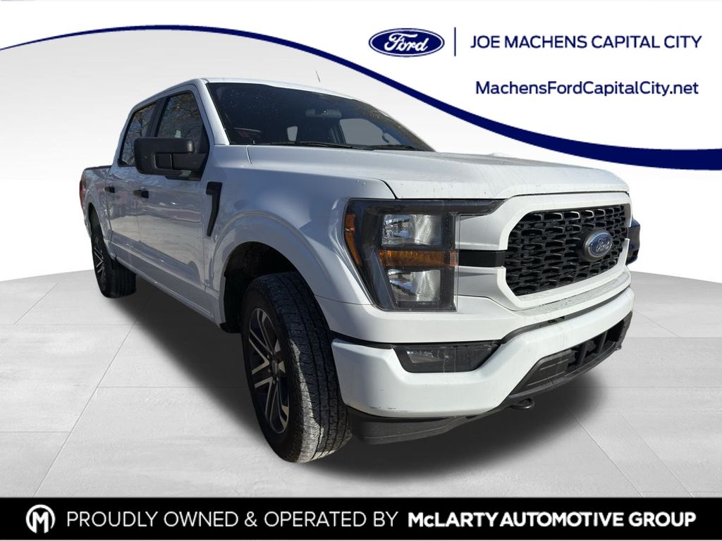 2023 Ford F-150 XL's photo
