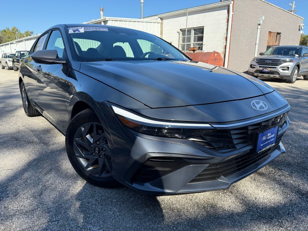 2024 Hyundai Elantra SEL