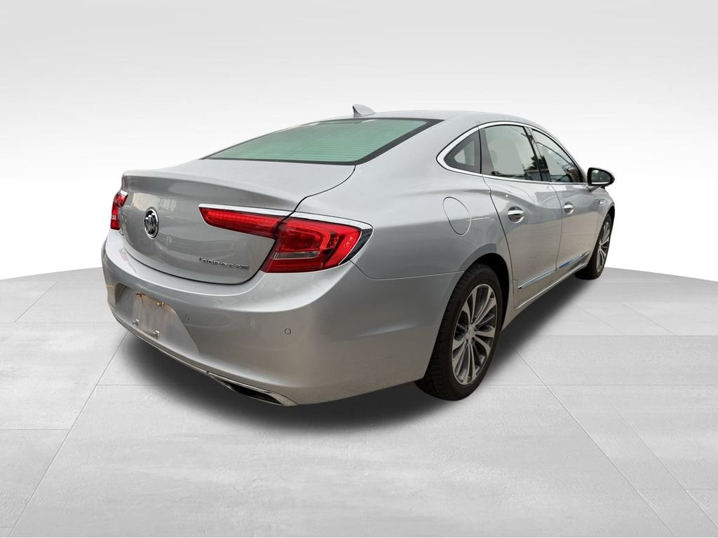 2017 Buick LaCrosse Essence photo 4