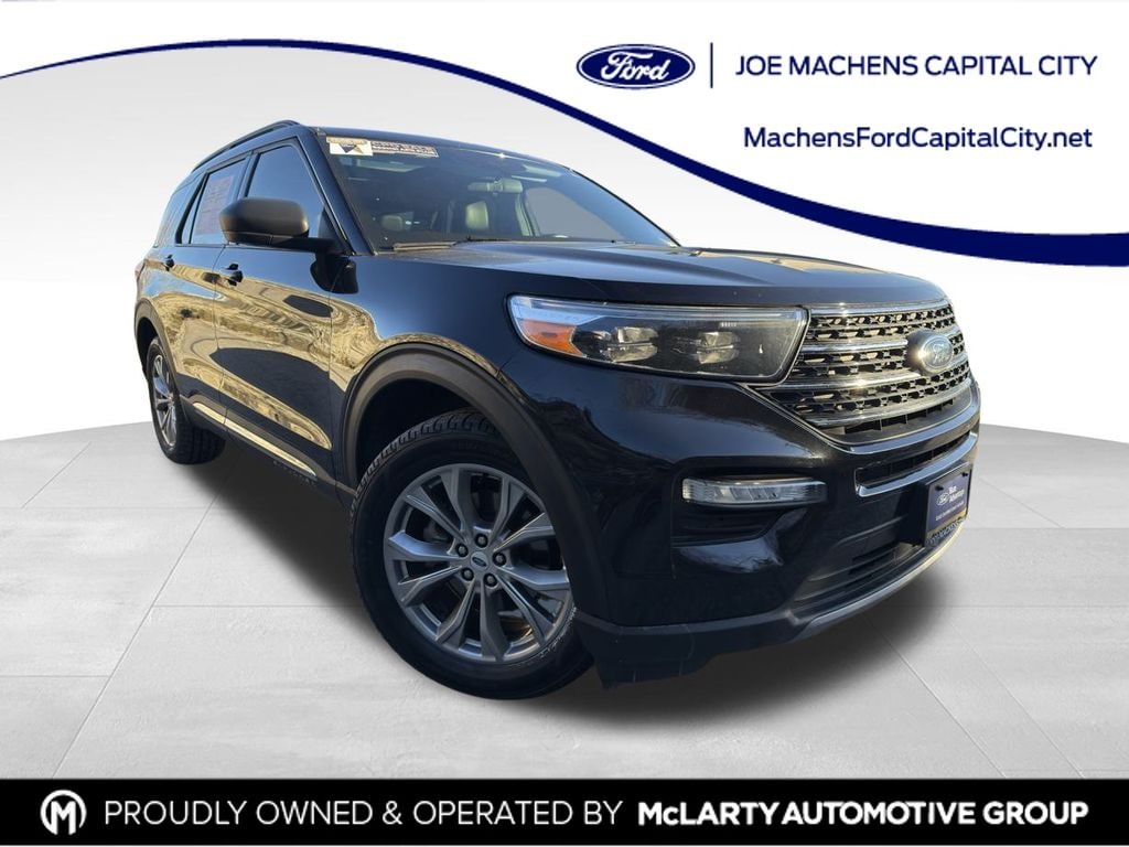2022 Ford Explorer XLT's photo