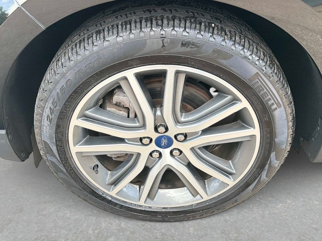 Photo 12