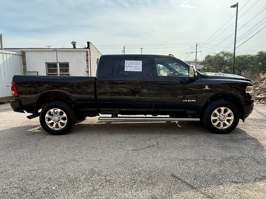 2023 Ram 2500 Laramie photo 2
