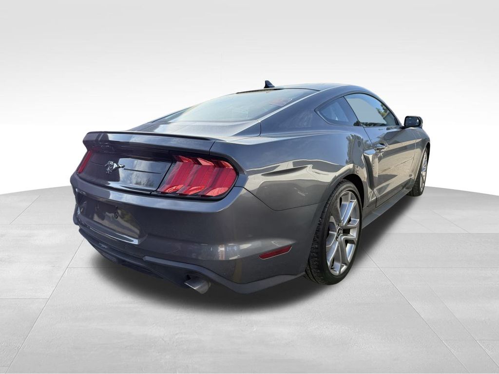 2022 Ford Mustang EcoBoost Premium photo 4