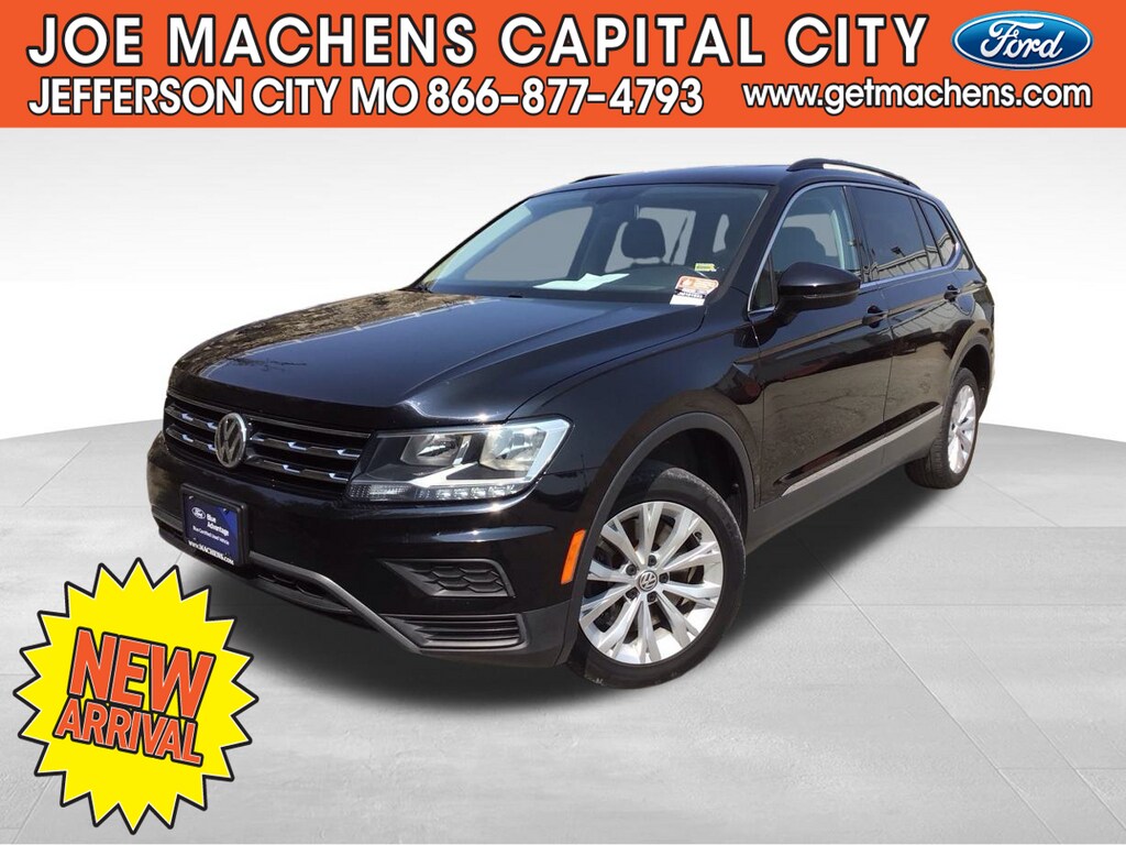 Used 2018 Volkswagen Tiguan SE with VIN 3VV2B7AX7JM101933 for sale in Columbia, MO