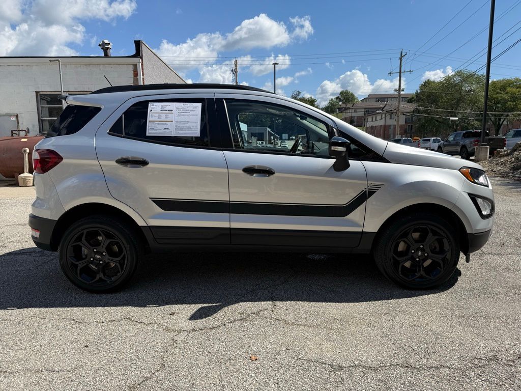 2022 Ford EcoSport SES photo 4