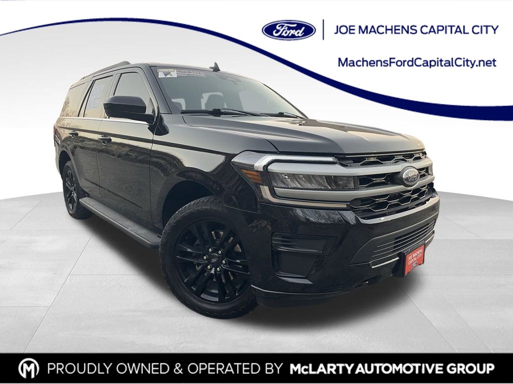 2024 Ford Expedition XLT's photo
