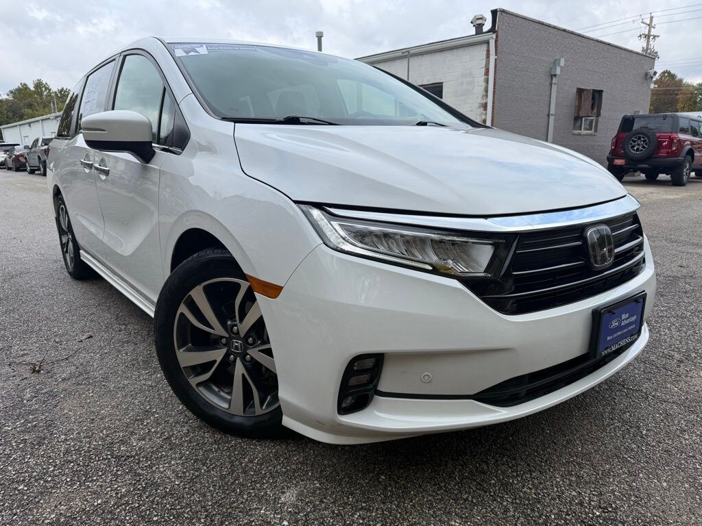 Certified 2023 Honda Odyssey Touring Minivan/Van