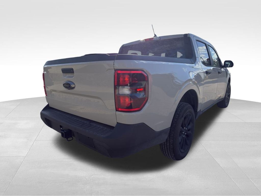 2024 Ford Maverick XLT photo 3