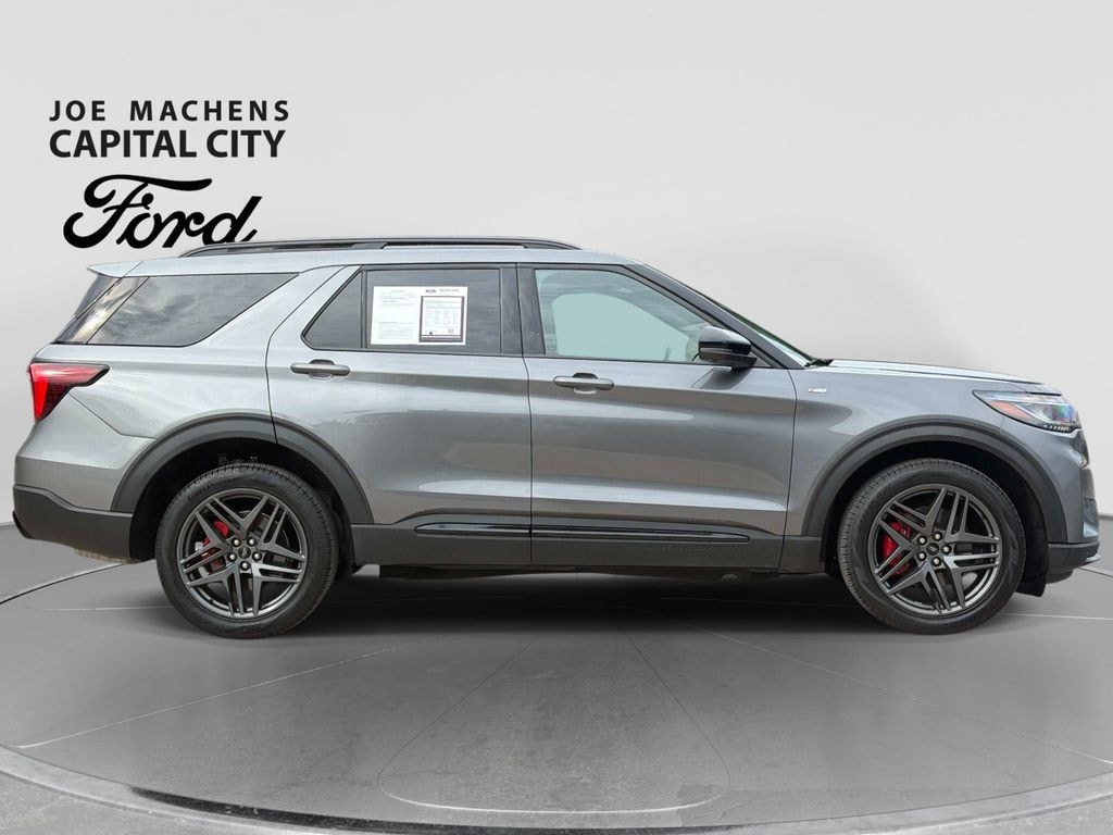 Used 2025 Ford Explorer ST-Line SUV