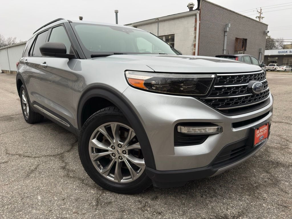 2020 Ford Explorer XLT's photo