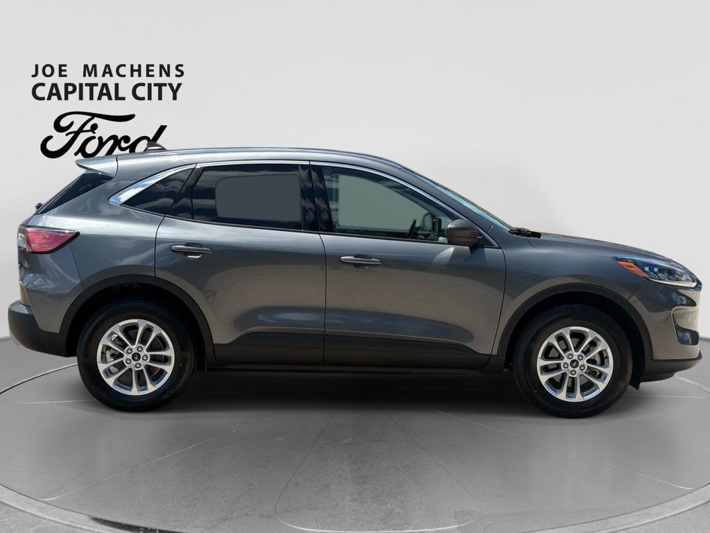 Used 2022 Ford Escape SE SUV