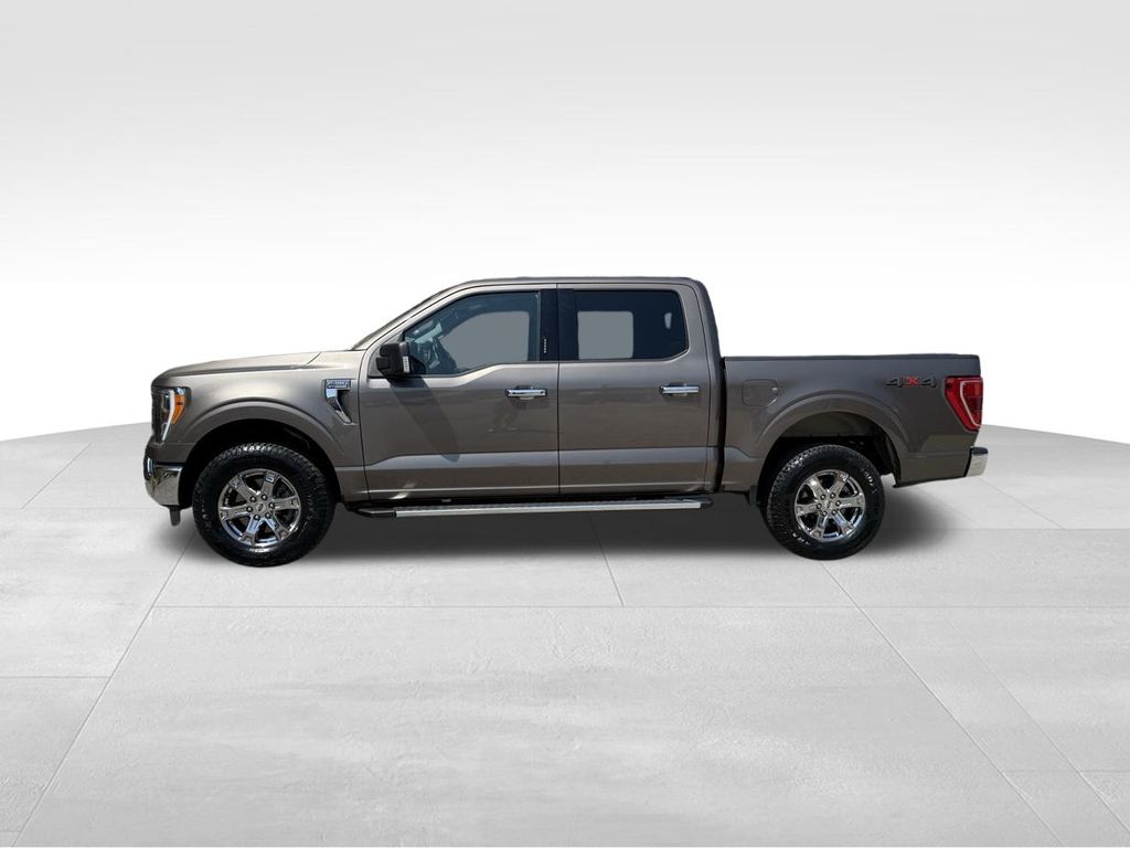 2022 Ford F-150 XLT photo 3
