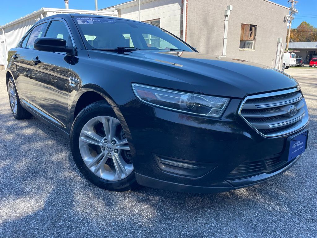 2019 Ford Taurus SEL