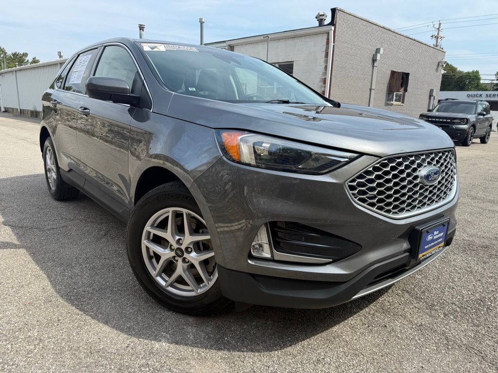 2024 Ford Edge