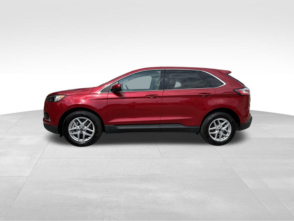 2024 Ford Edge SEL photo 3