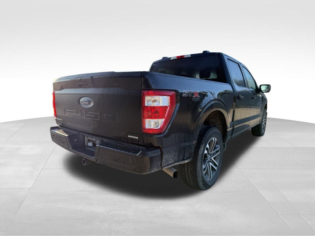 2021 Ford F-150 XL photo 3
