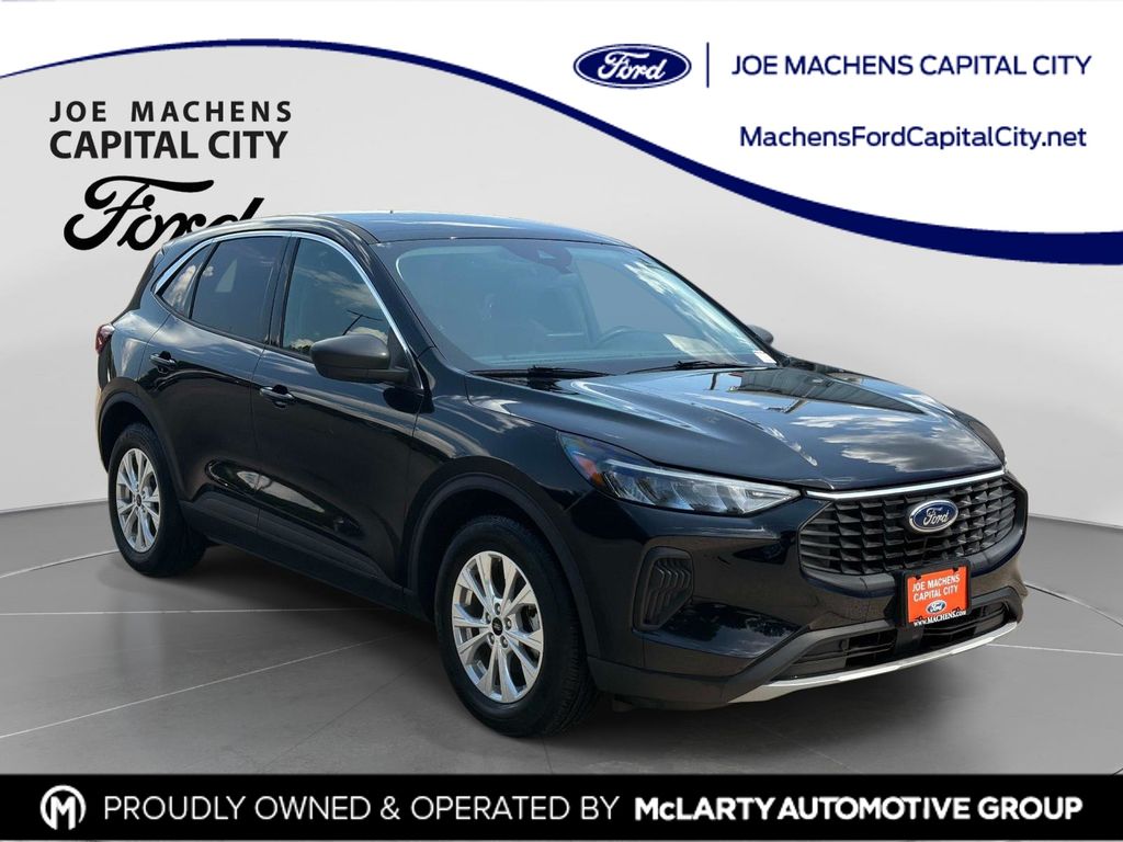 2023 Ford Escape