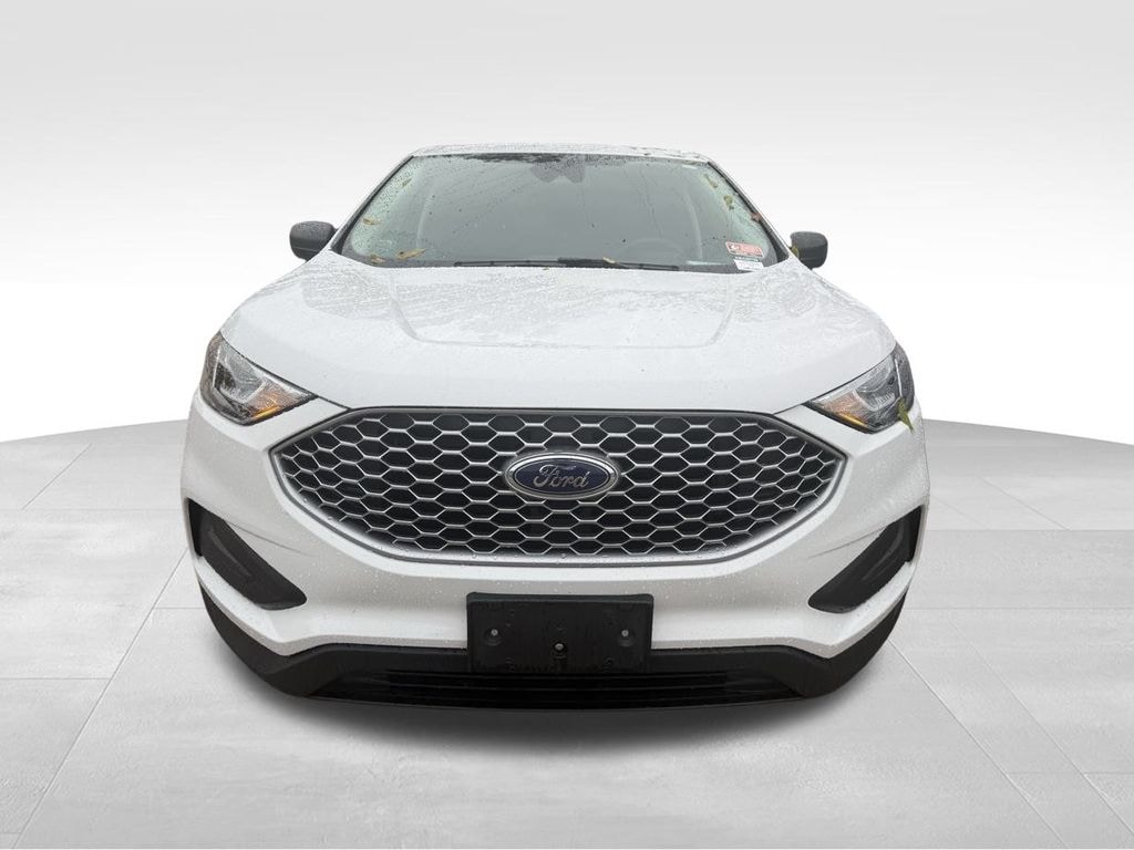 Certified 2024 Ford Edge SE SUV