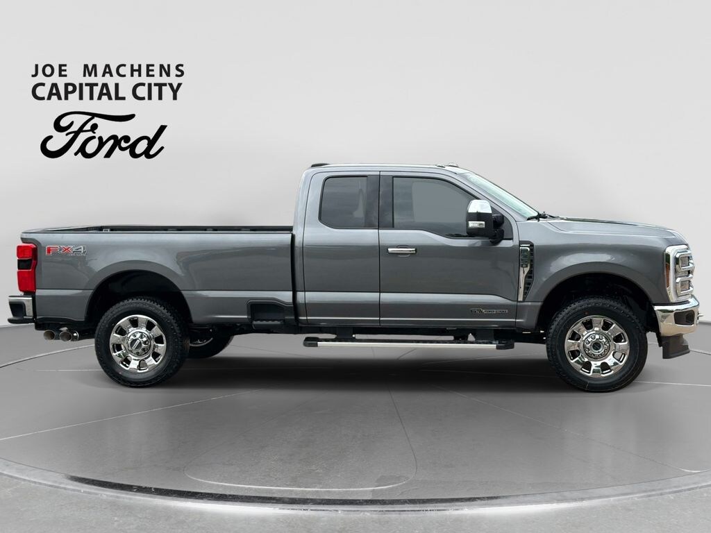 Used 2024 Ford F-350SD Lariat Truck