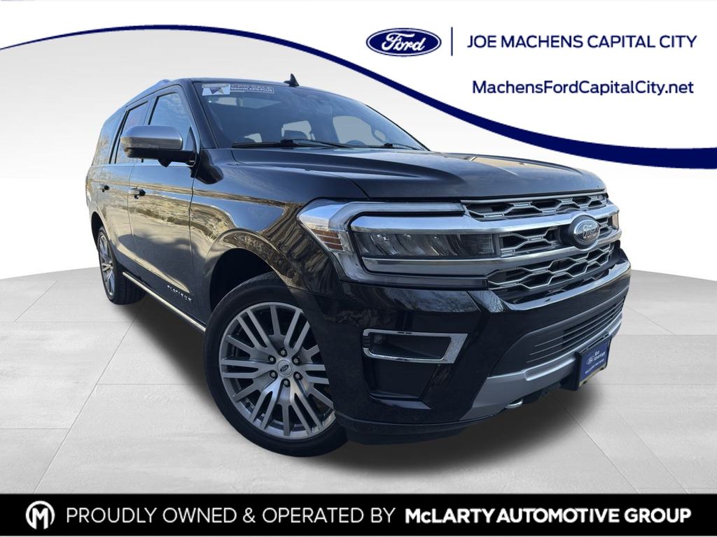 2023 Ford Expedition Platinum's photo