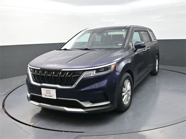 2022 Kia Carnival LXS photo 3