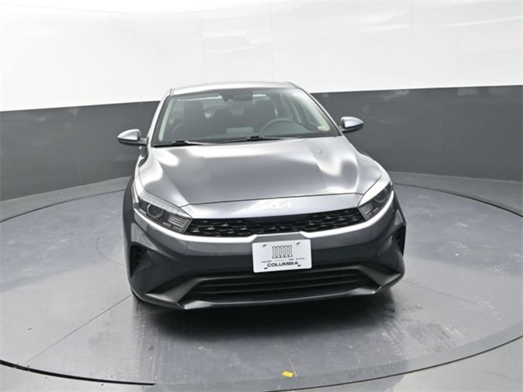 Used 2022 Kia Forte LXS Sedan