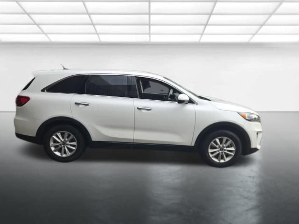 Used 2020 Kia Sorento LX SUV