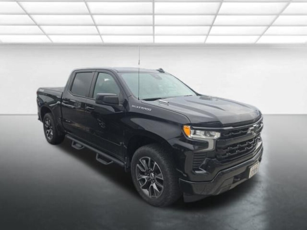 Used 2022 Chevrolet Silverado 1500 RST Truck