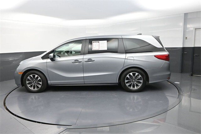 2021 Honda Odyssey EX-L photo 2