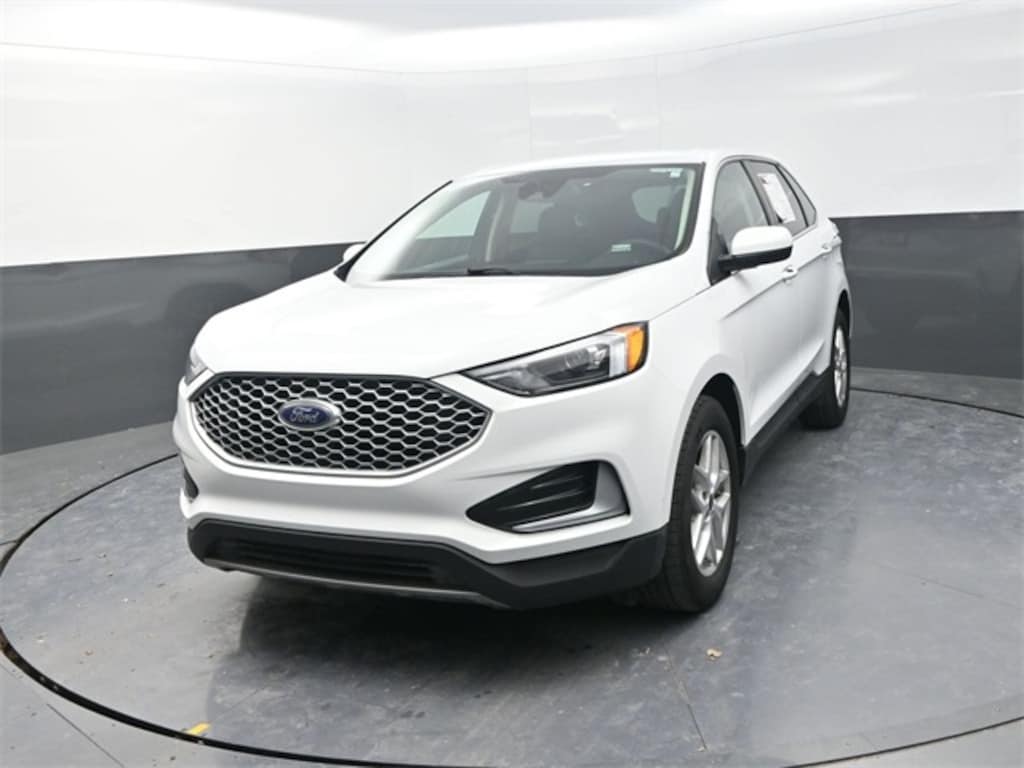 Used 2024 Ford Edge SEL SUV