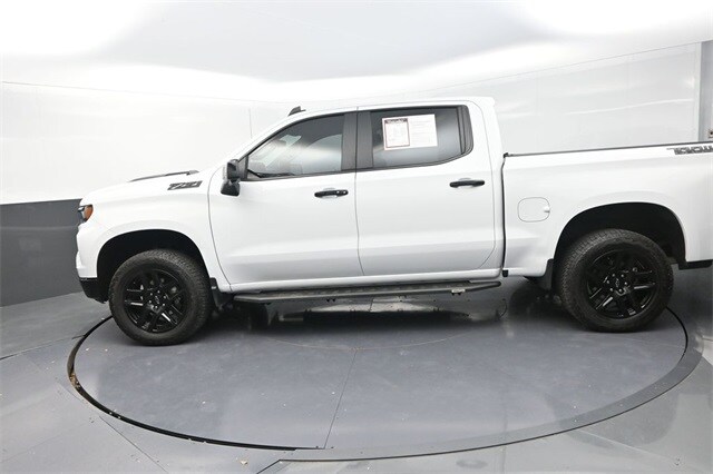 2025 Chevrolet Silverado 1500 LT Trail Boss photo 4