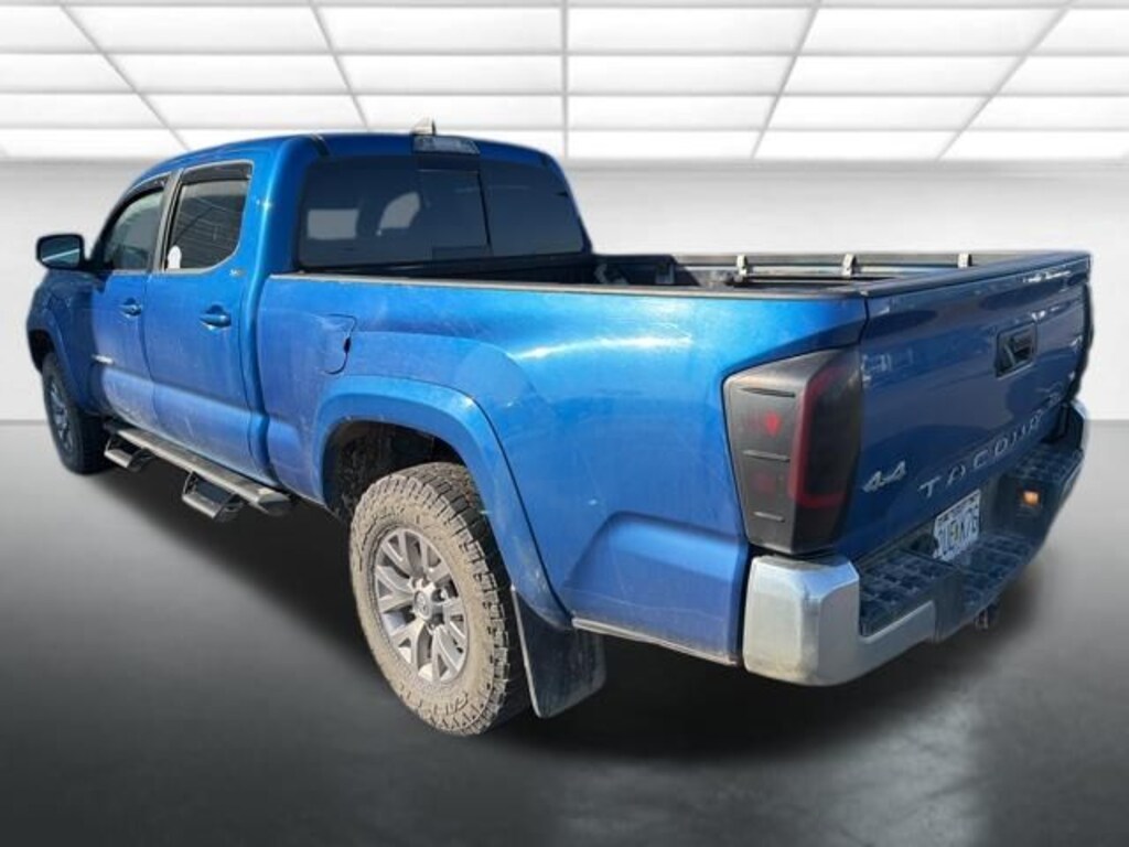 Used 2018 Toyota Tacoma SR5 Truck