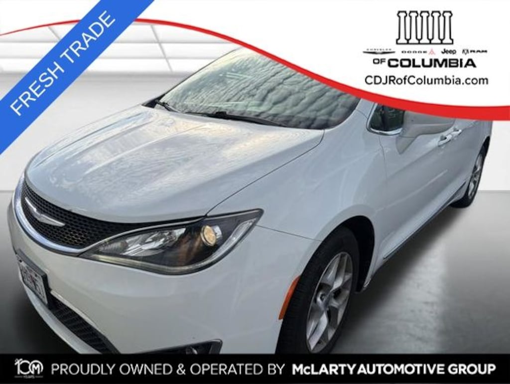 Used 2017 Chrysler Pacifica Touring L Minivan/Van