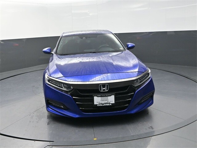 2020 Honda Accord Sport 2.0T photo 2