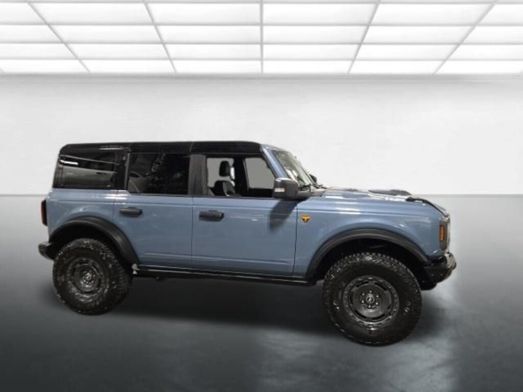 Used 2024 Ford Bronco Badlands SUV