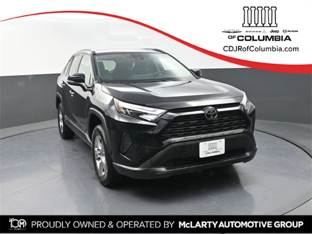 Used 2025 Toyota RAV4 Hybrid XLE SUV