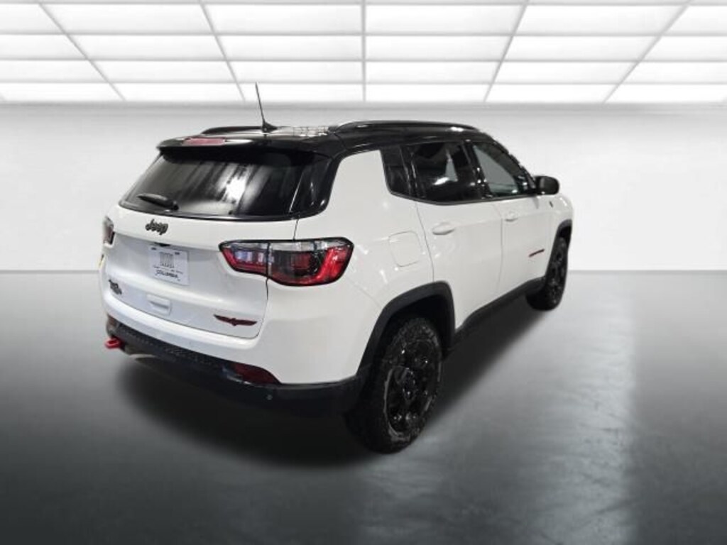 Used 2023 Jeep Compass Trailhawk SUV