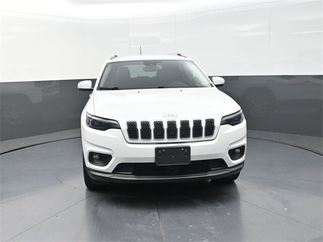 2021 Jeep Cherokee Latitude Lux photo 2
