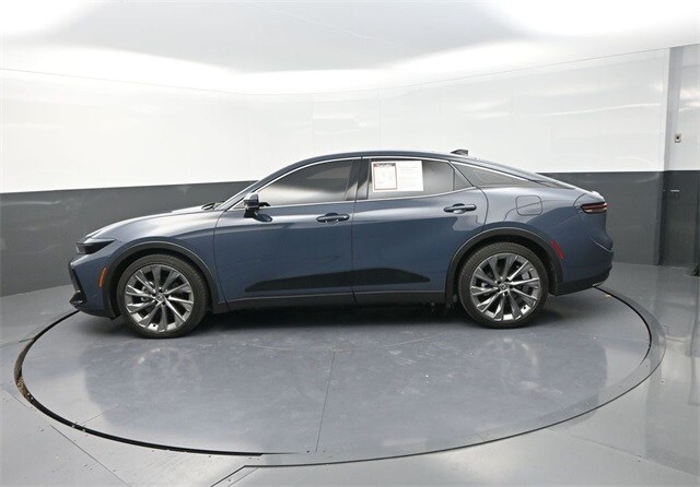 2025 Toyota Crown photo 4